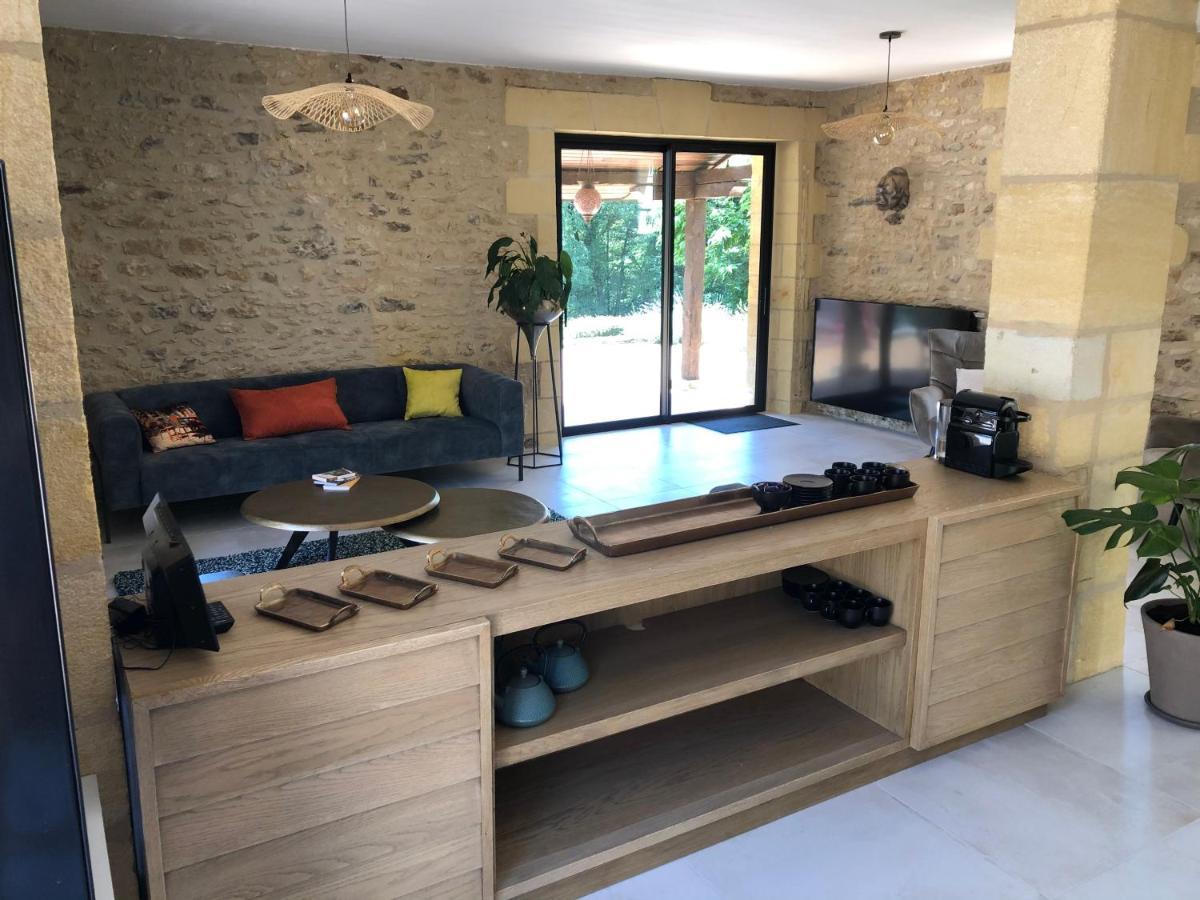 Gite Le Domaine Aubazen La Chapelle-Aubareil Exteriör bild