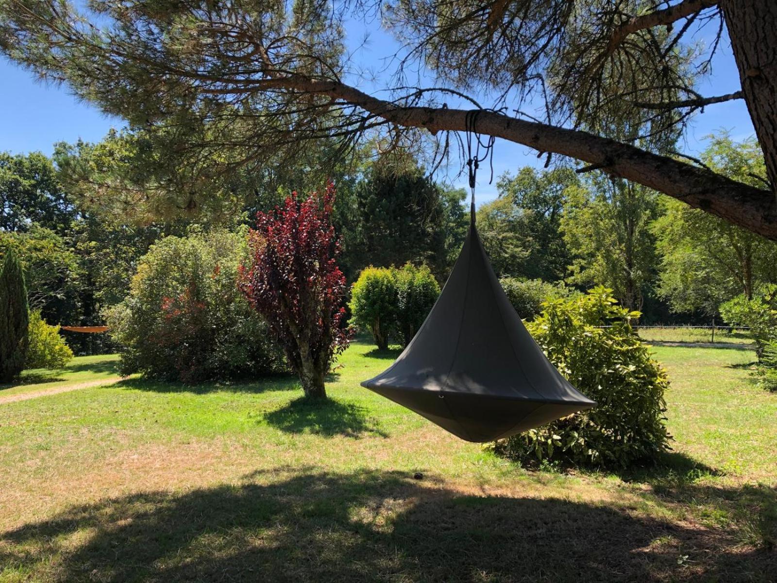 Gite Le Domaine Aubazen La Chapelle-Aubareil Exteriör bild